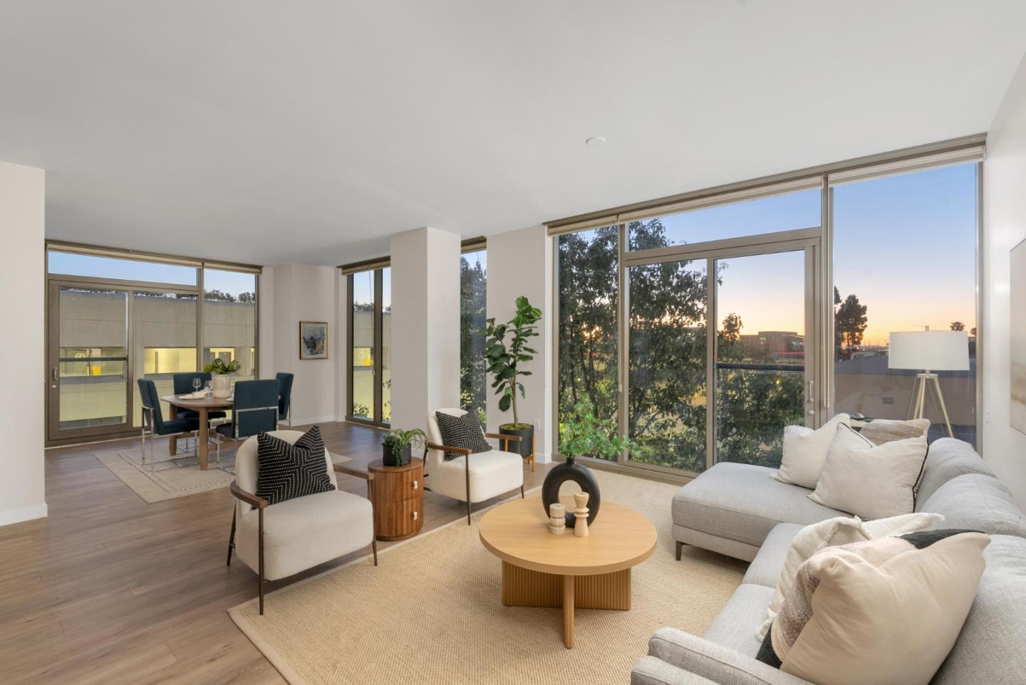 38 North Almaden Boulevard 411