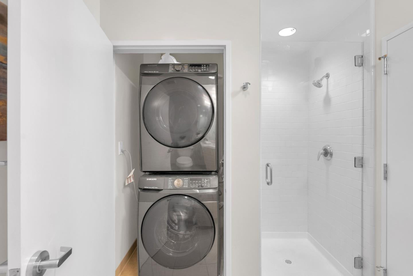 38 North Almaden Boulevard 411