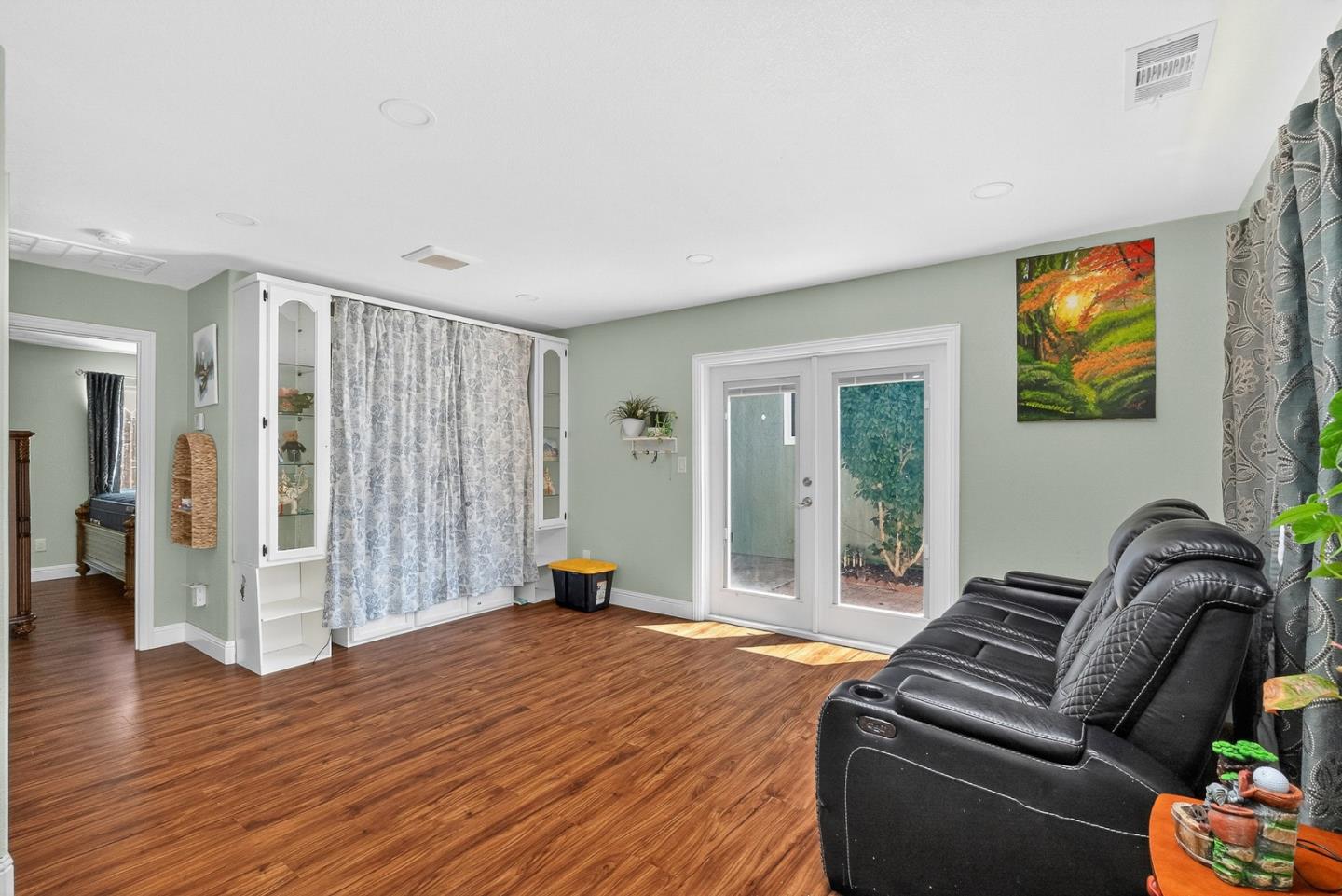 3291 Selva Drive