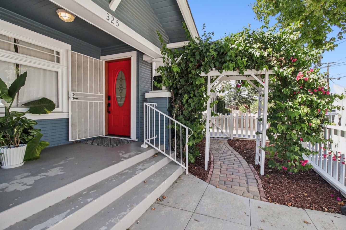 325 Irving Avenue