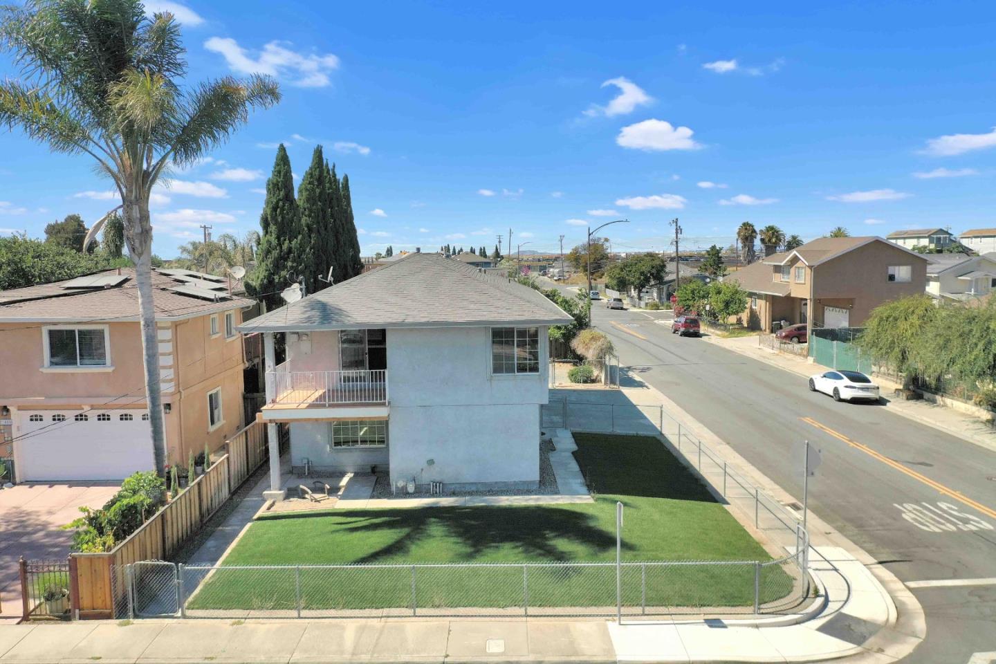 1598 Pacific Avenue