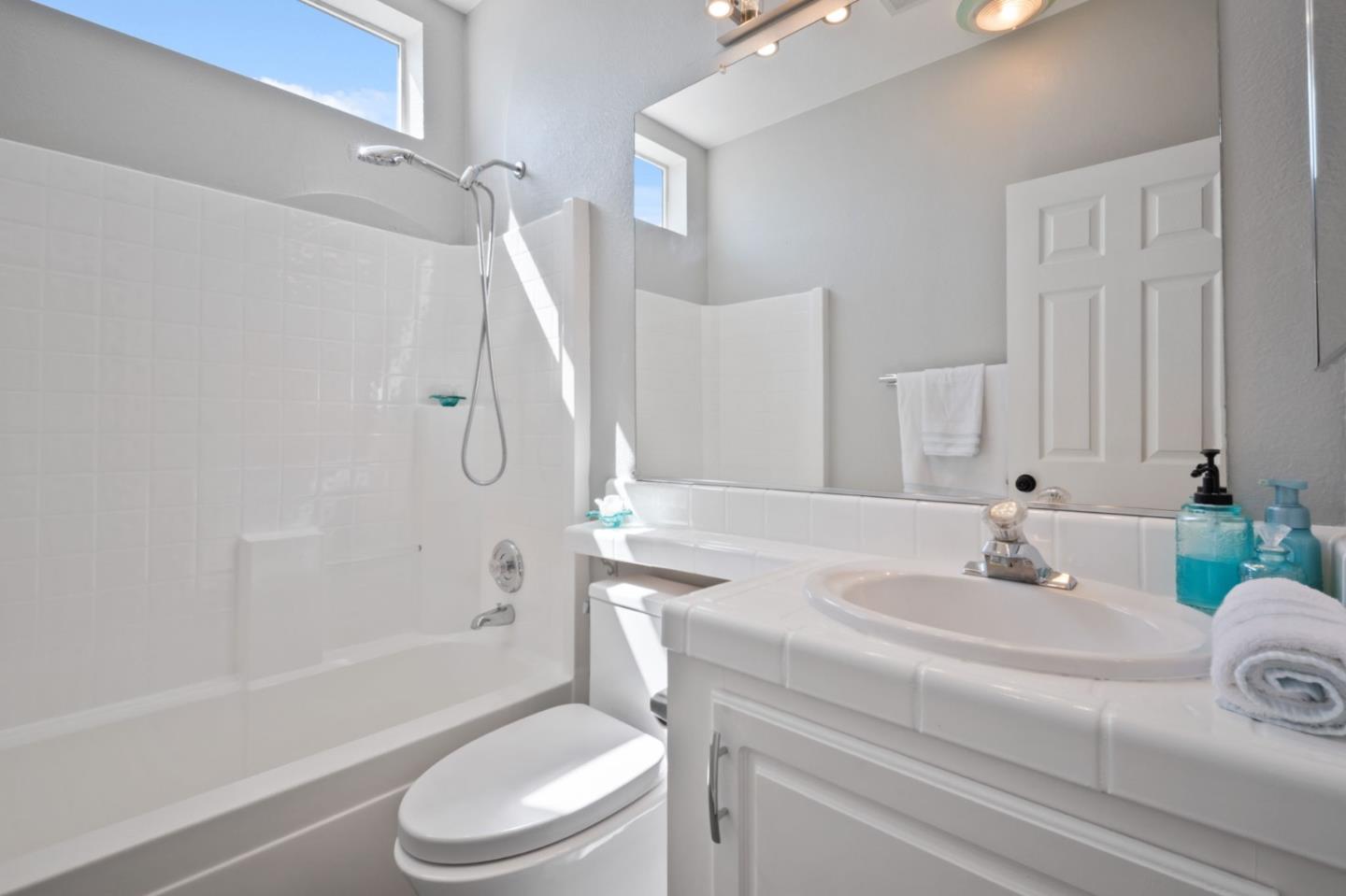 5450 Monterey Unit: 54A