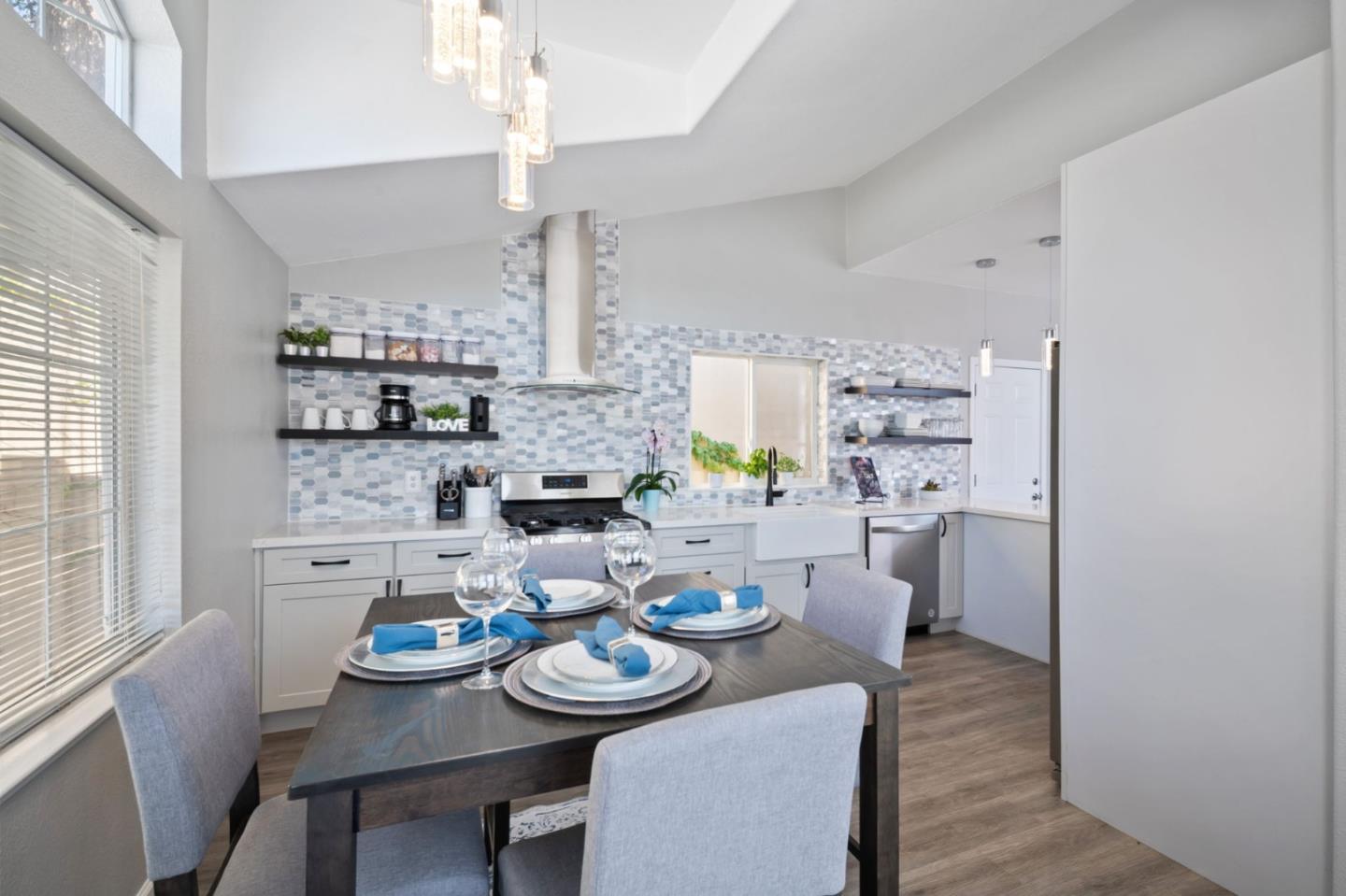 5450 Monterey Unit: 54A