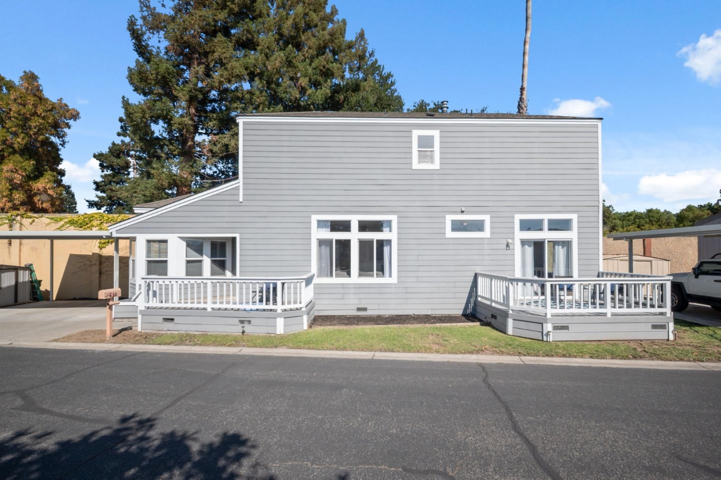 5450 Monterey Unit: 54A