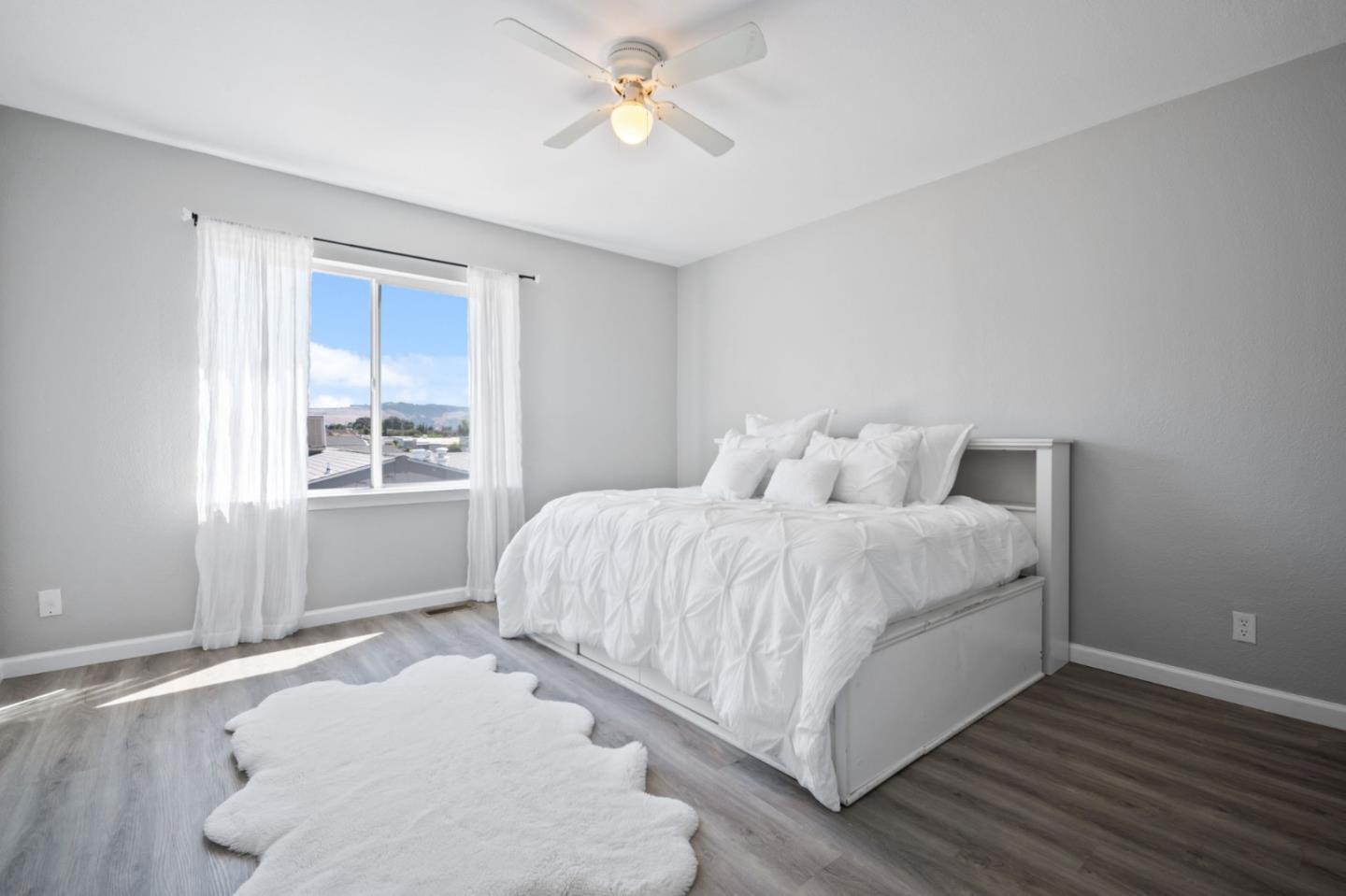 5450 Monterey Unit: 54A