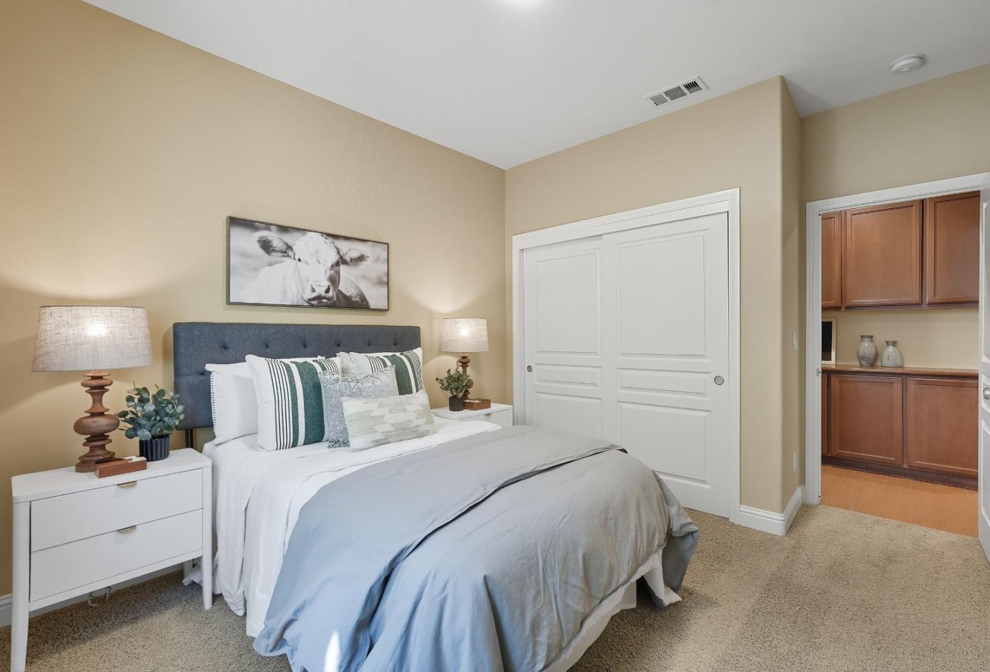 1900 Monte Vista Drive