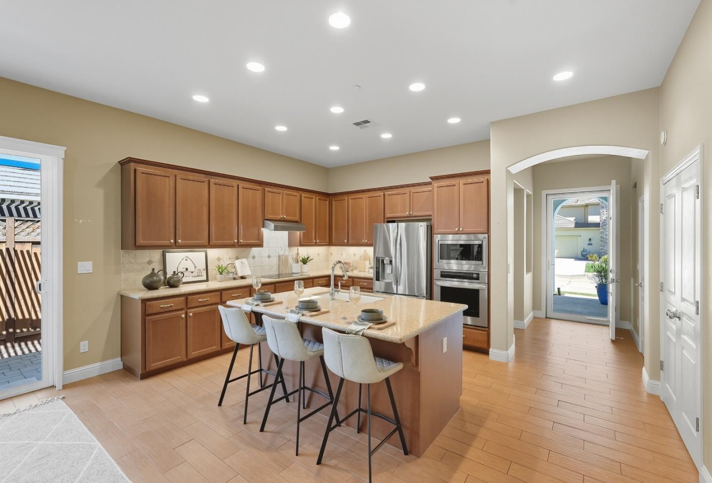 1900 Monte Vista Drive