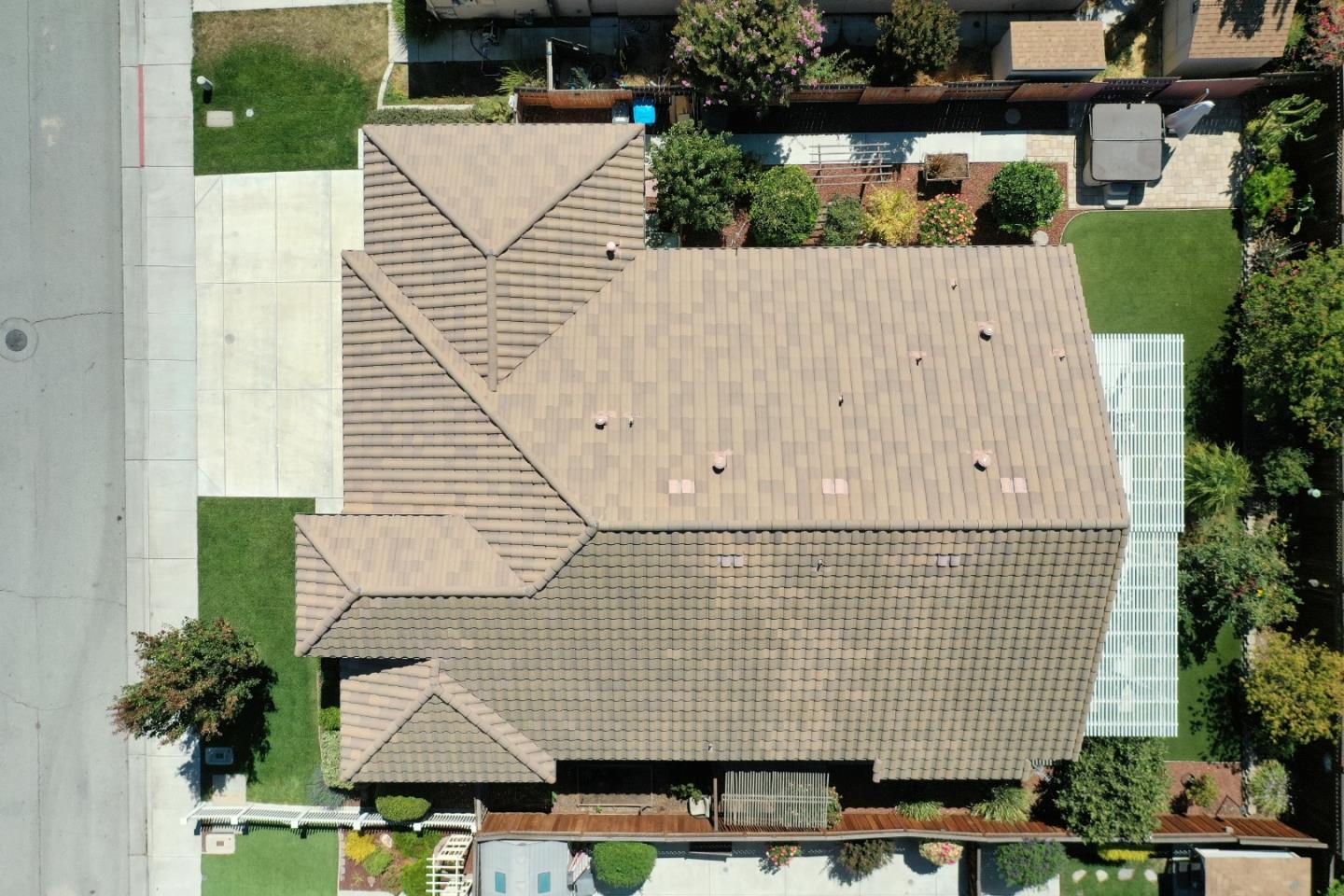 1900 Monte Vista Drive