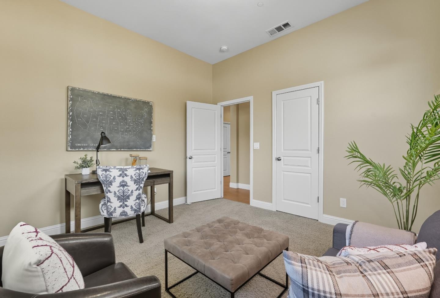 1900 Monte Vista Drive