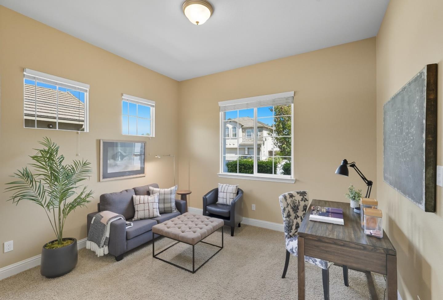 1900 Monte Vista Drive