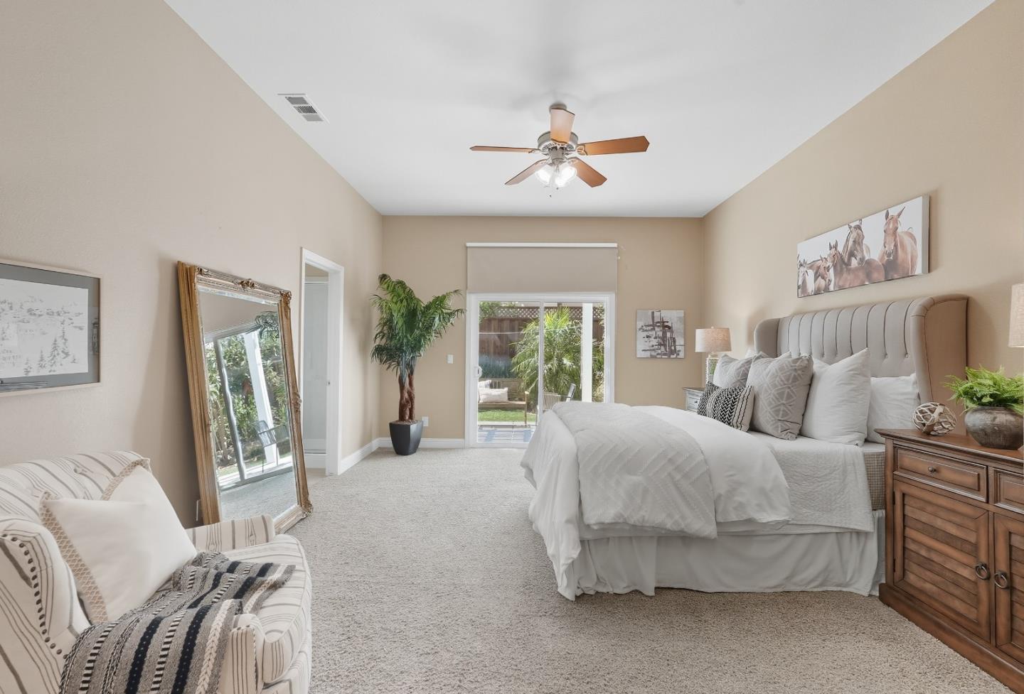 1900 Monte Vista Drive