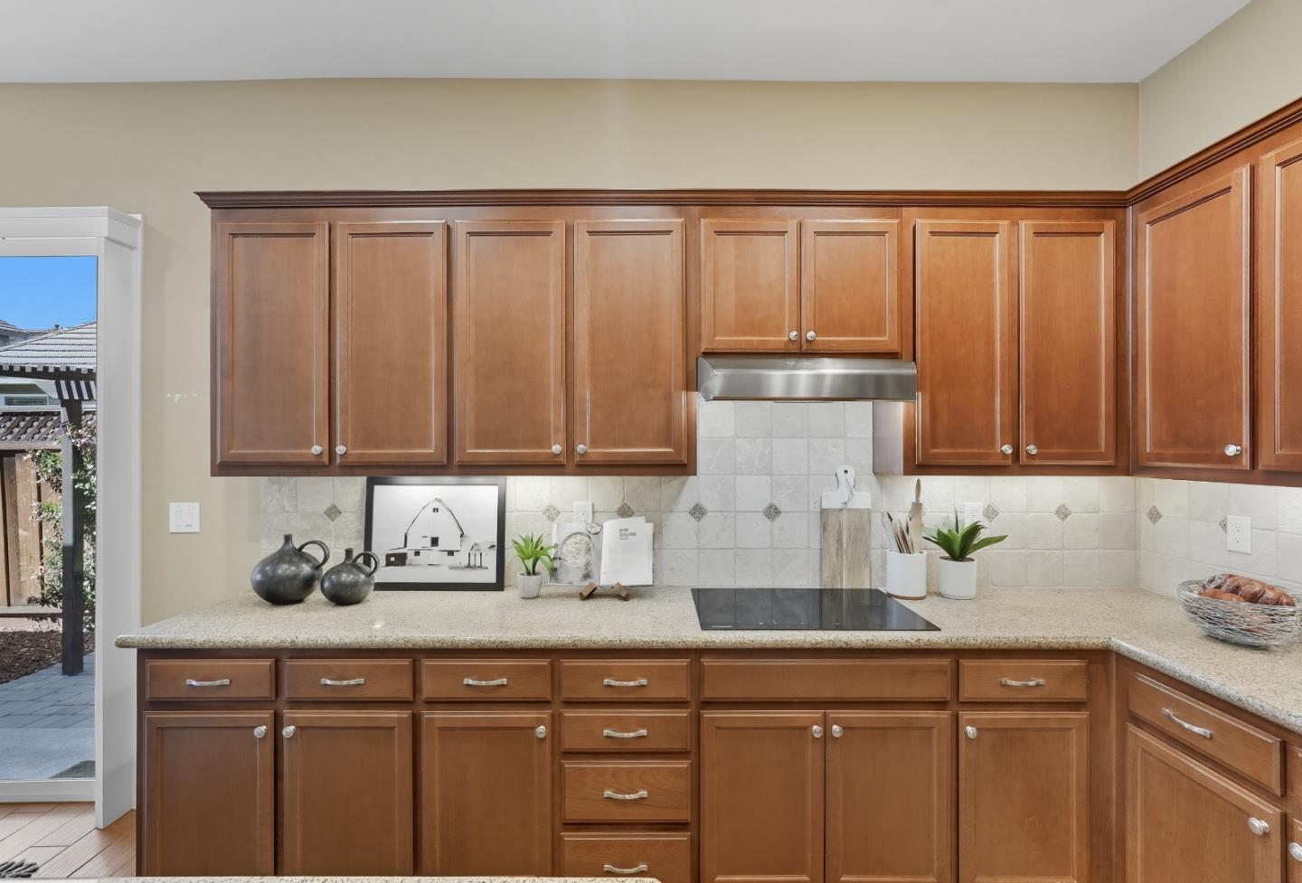 1900 Monte Vista Drive