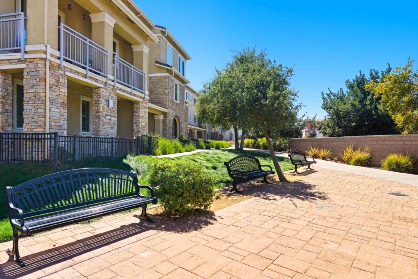 5815 Brandon Court