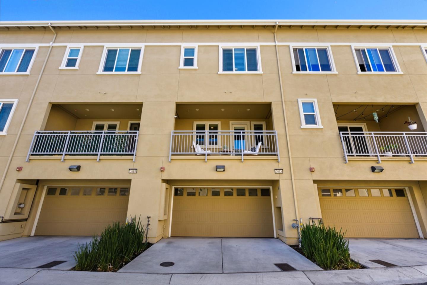 5815 Brandon Court