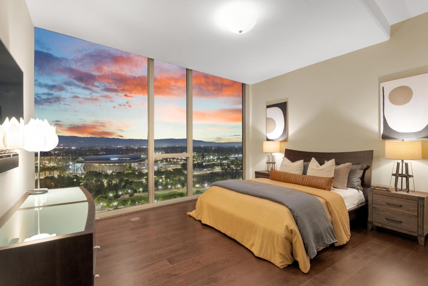38 North Almaden Boulevard 2001