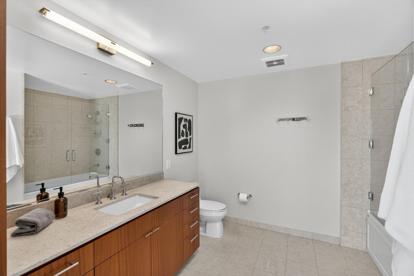 38 North Almaden Boulevard 2001