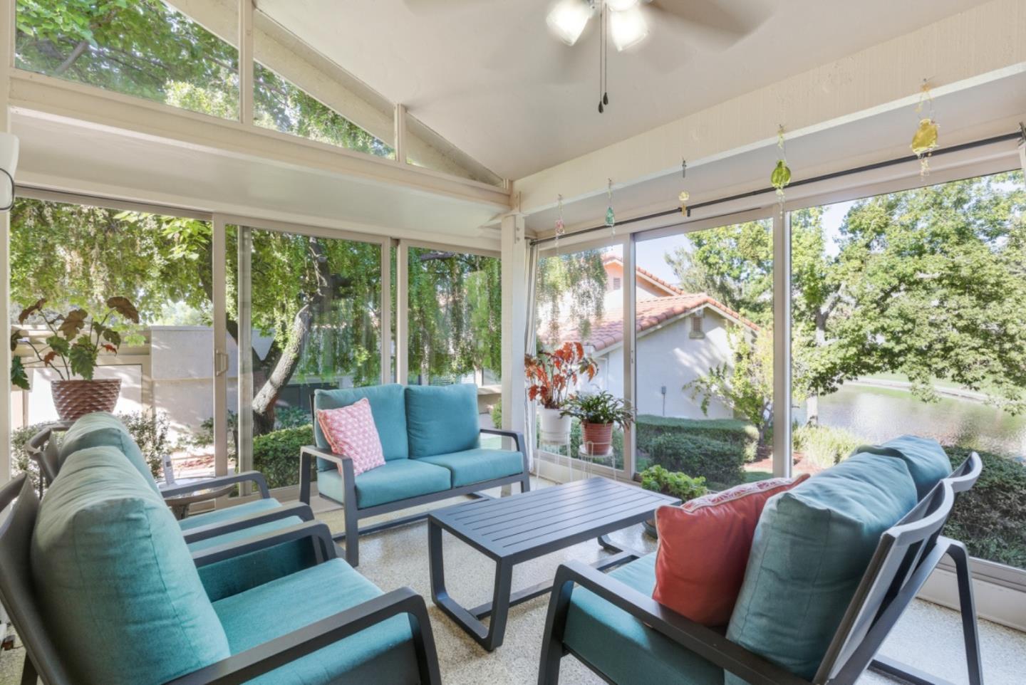 8423 Chenin Blanc Lane