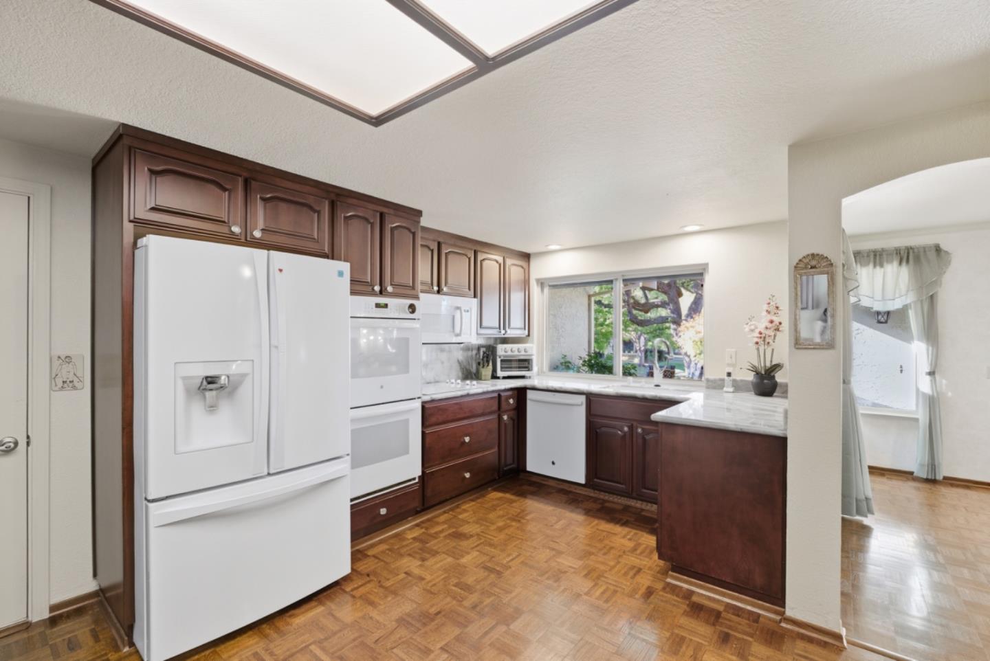 8423 Chenin Blanc Lane