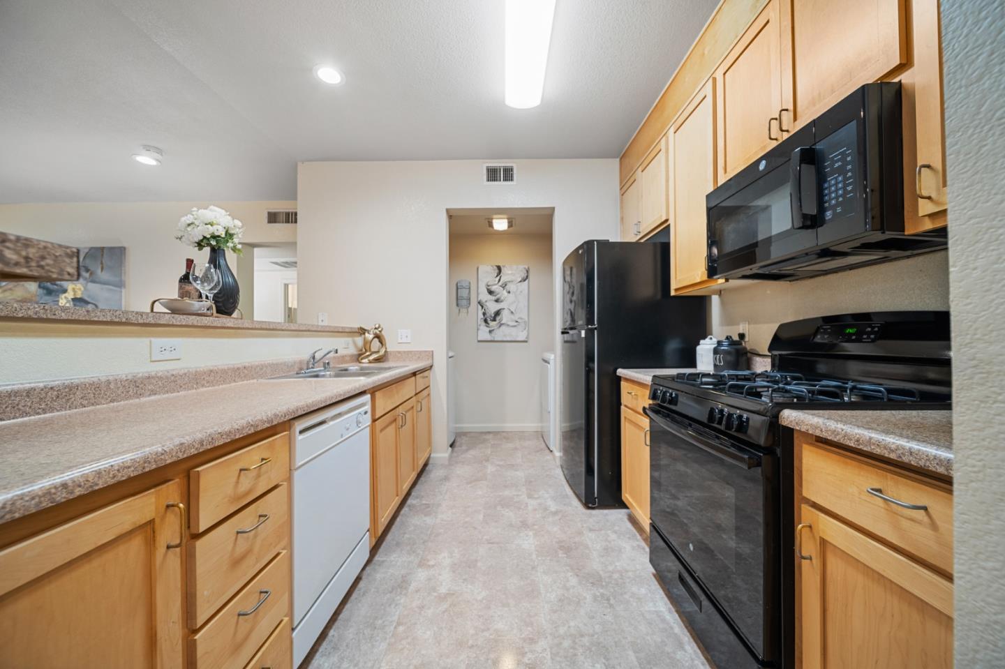 2177 Alum Rock Avenue 128