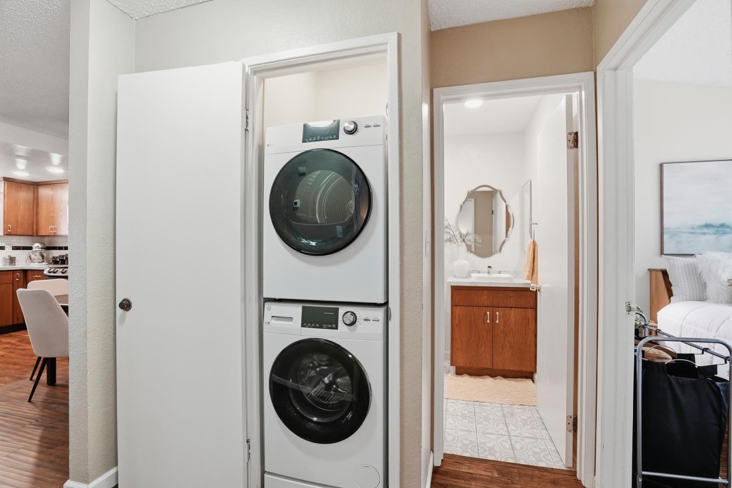 371 Shadow Run Drive