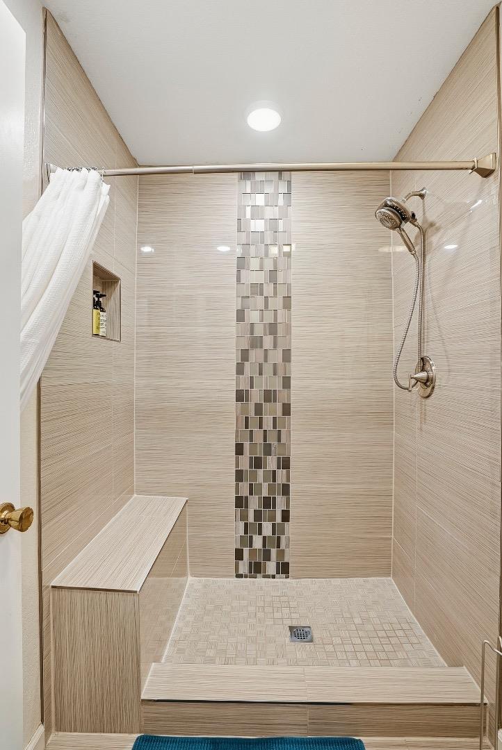 371 Shadow Run Drive