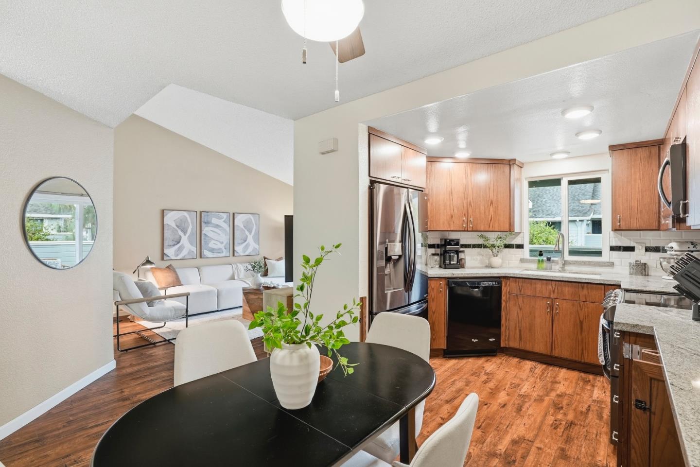 371 Shadow Run Drive