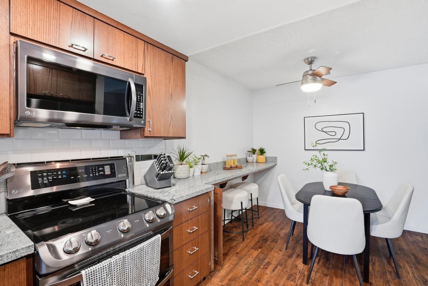 371 Shadow Run Drive