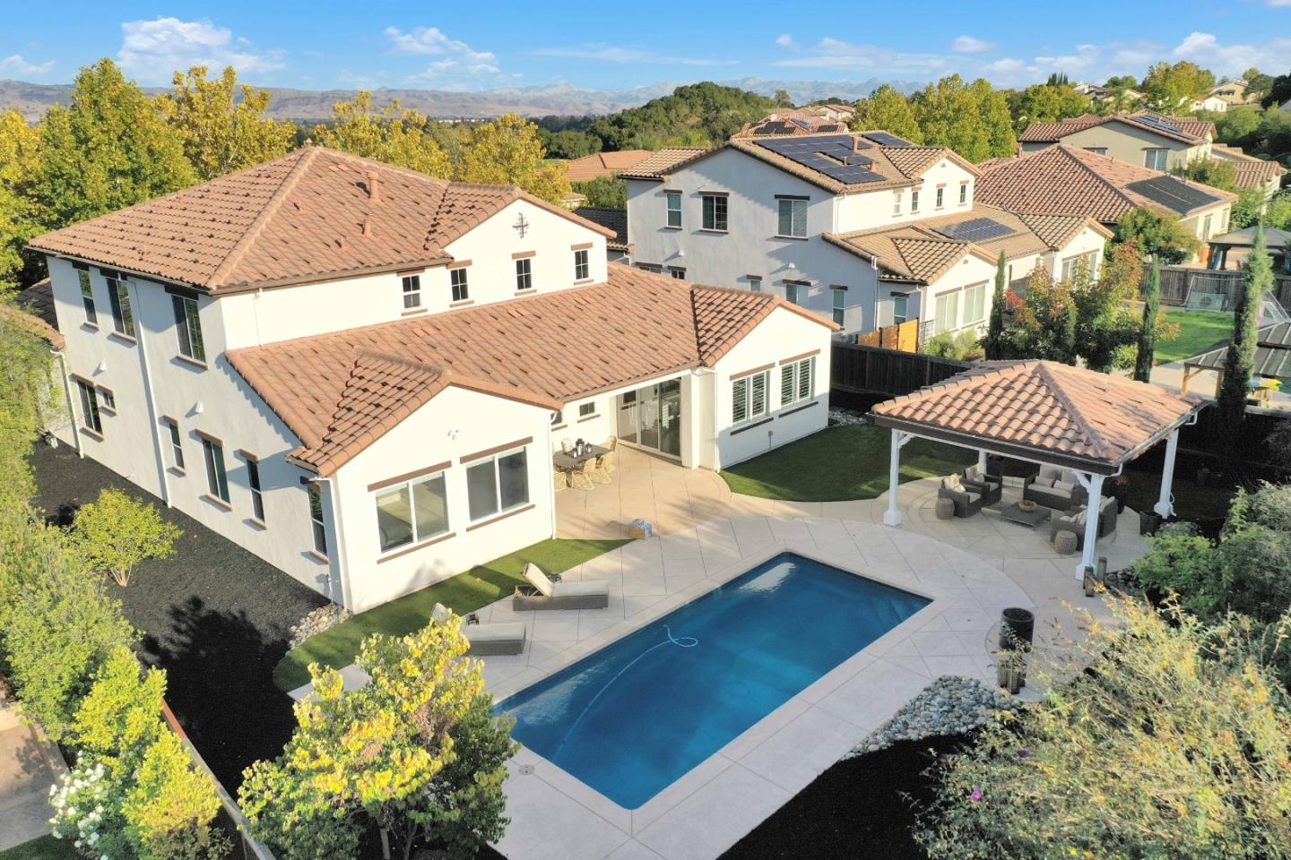 7277 Pitlochry Drive