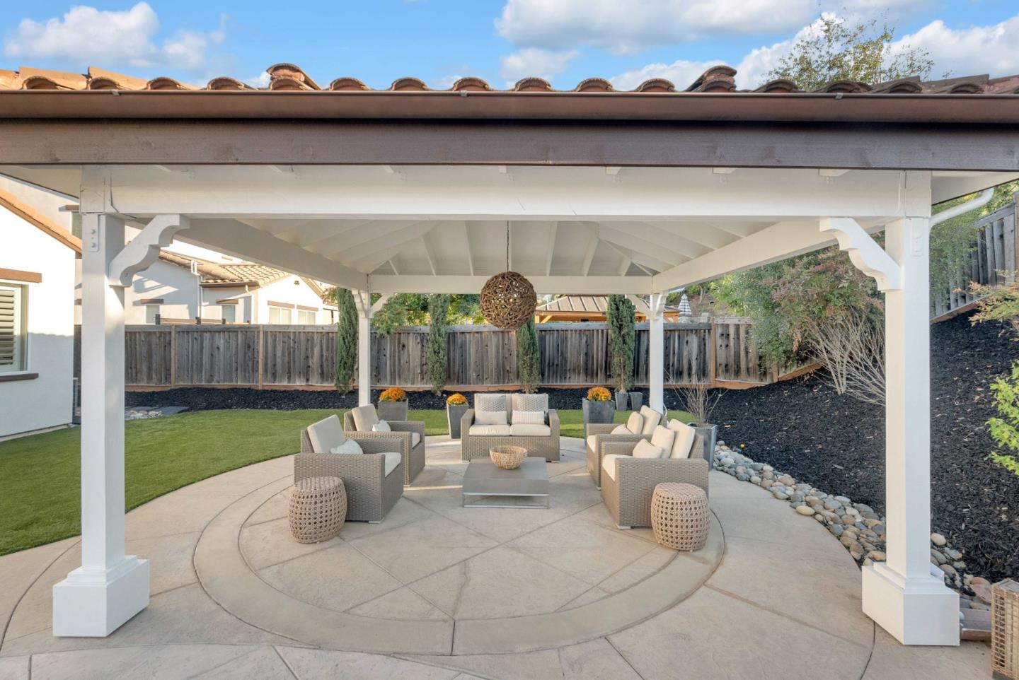 7277 Pitlochry Drive