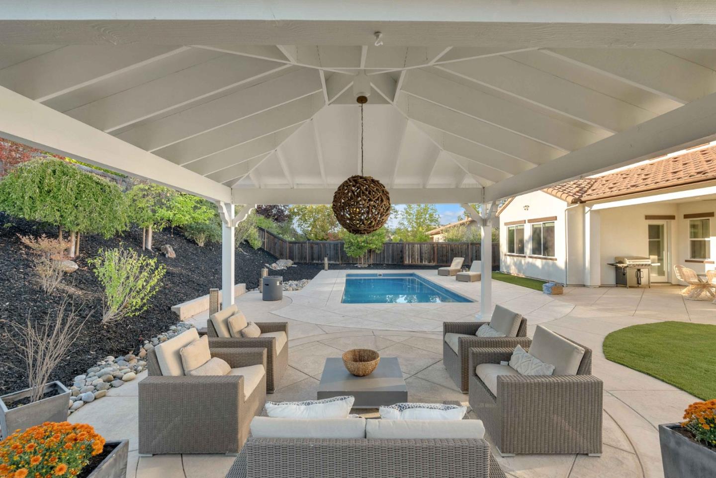 7277 Pitlochry Drive