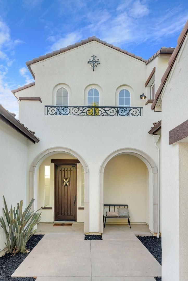 7277 Pitlochry Drive