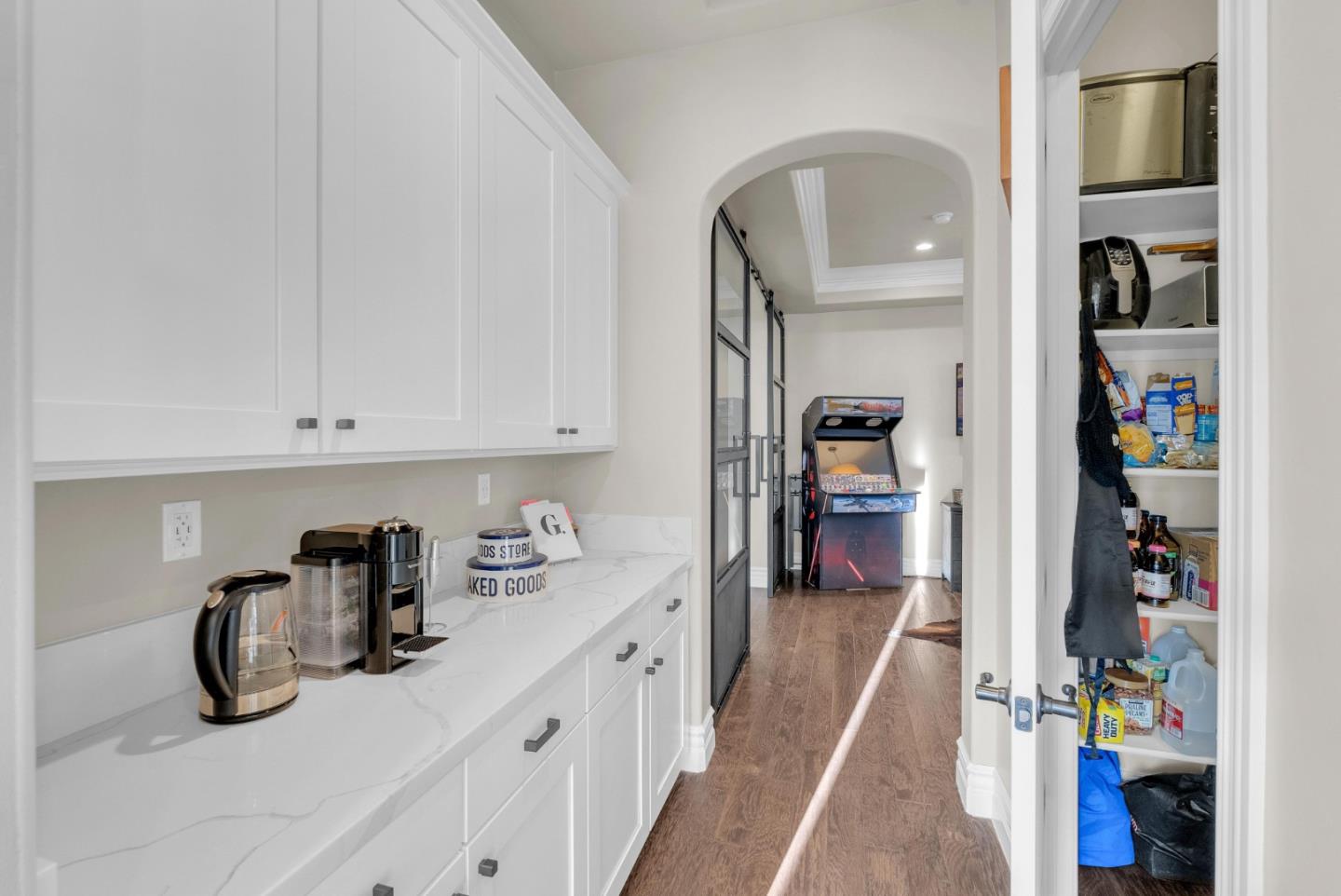 7277 Pitlochry Drive