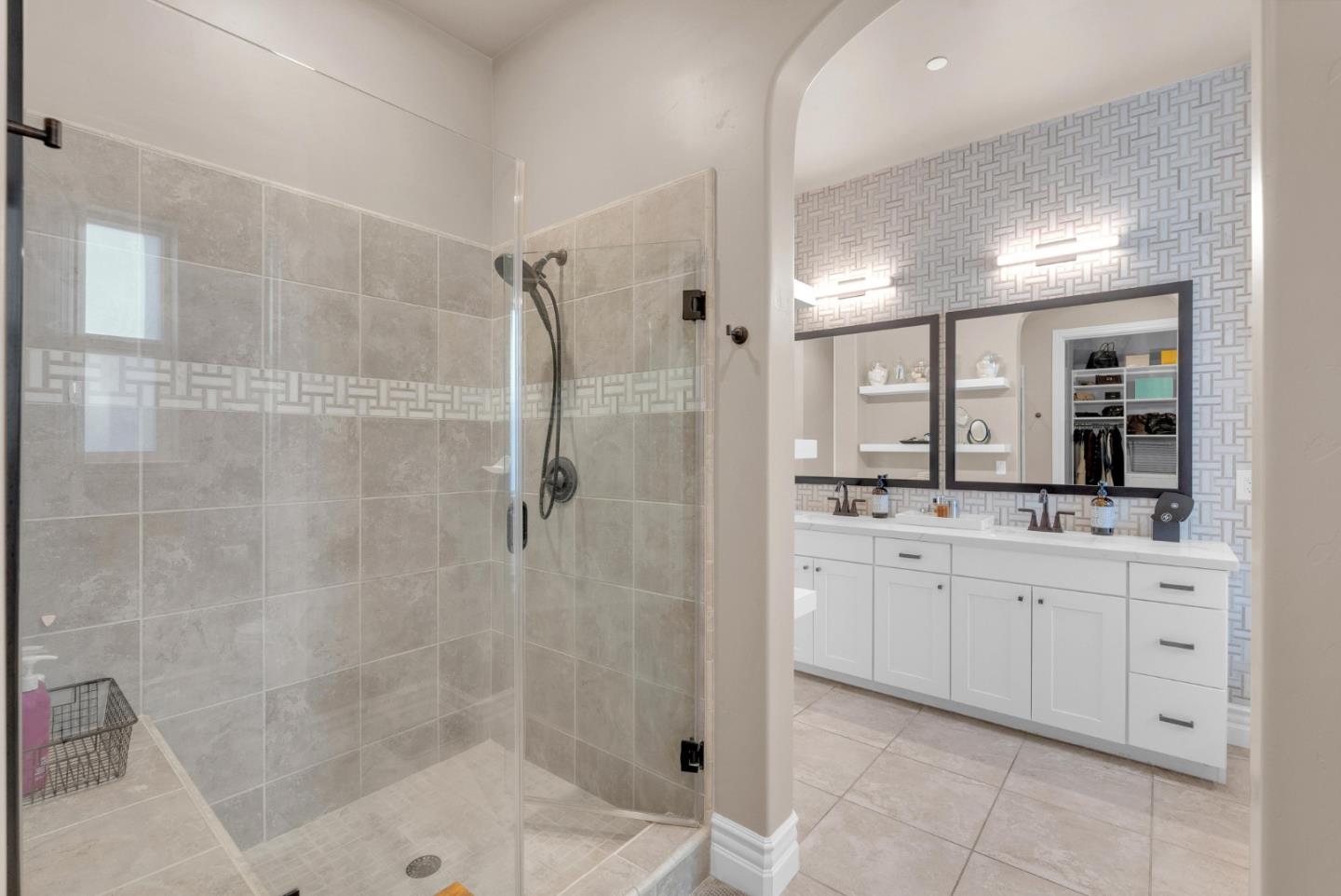 7277 Pitlochry Drive