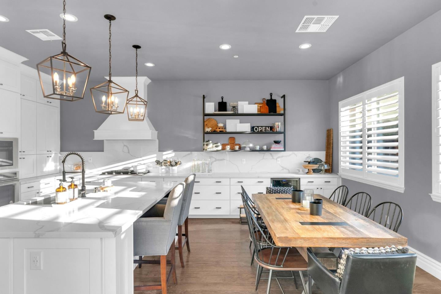 7277 Pitlochry Drive