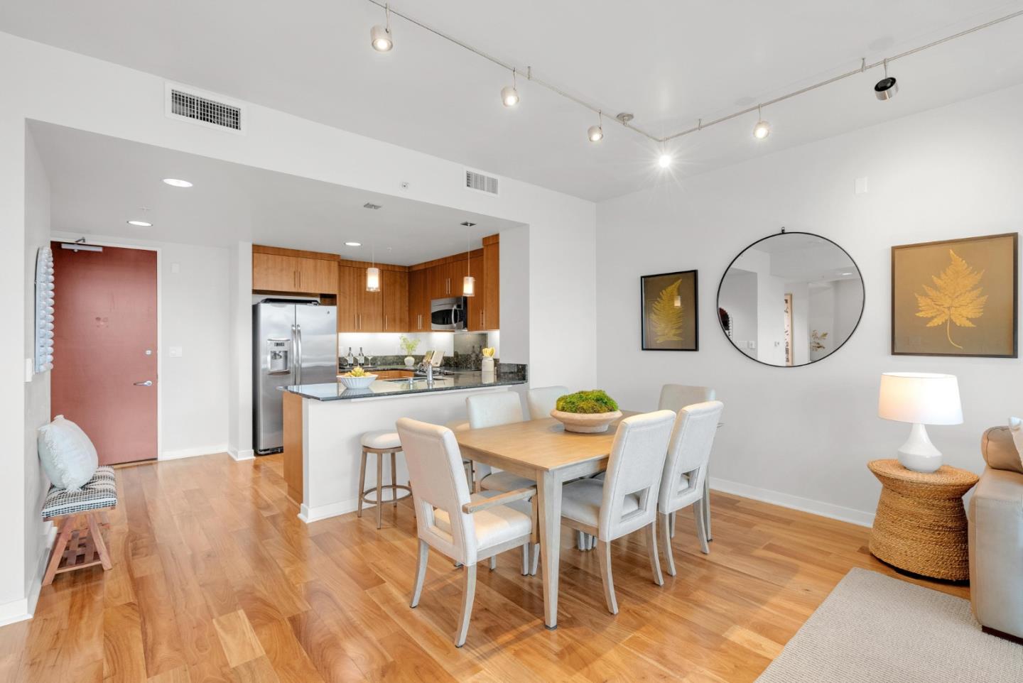 38 North Almaden Boulevard 1805