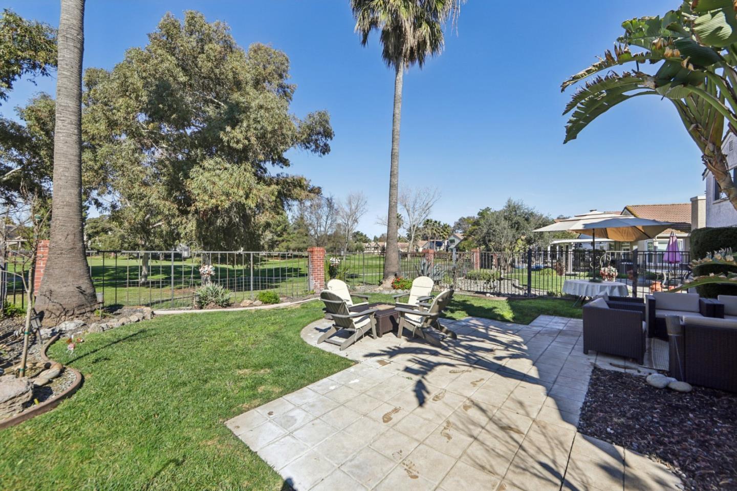 2483 Cherry Hills Drive