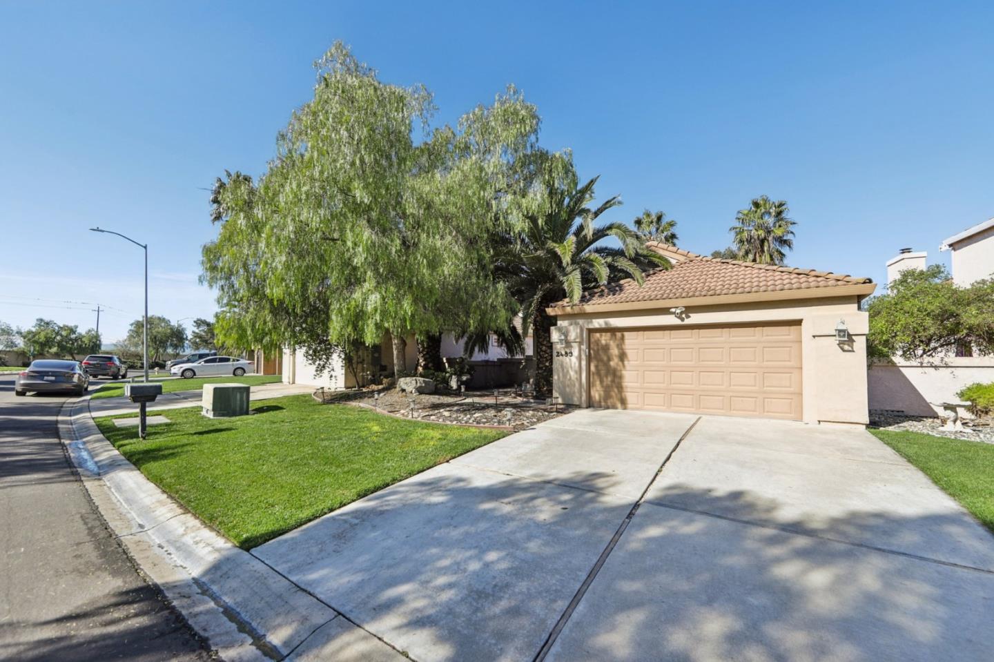 2483 Cherry Hills Drive