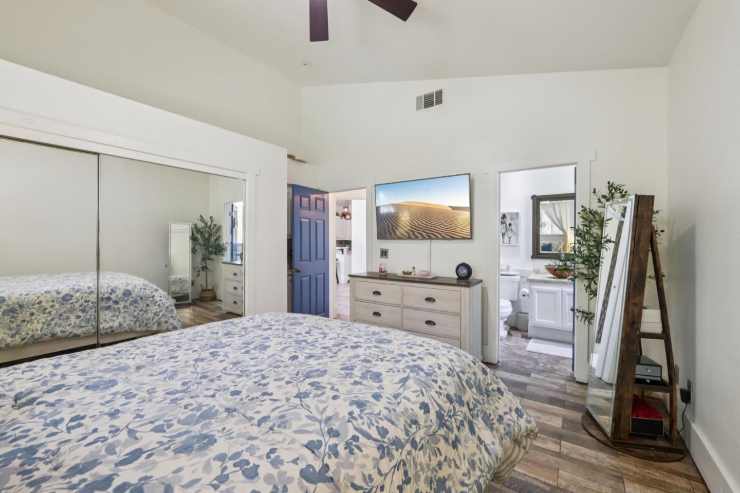 2483 Cherry Hills Drive