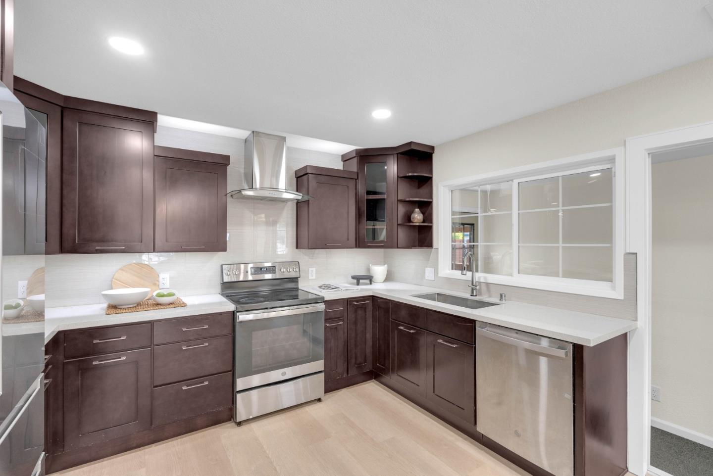 2862 Little Rock Drive