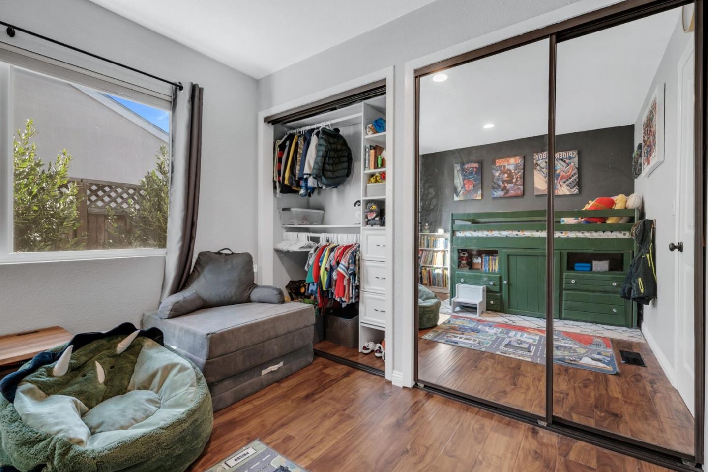 723 Linda Flora Street