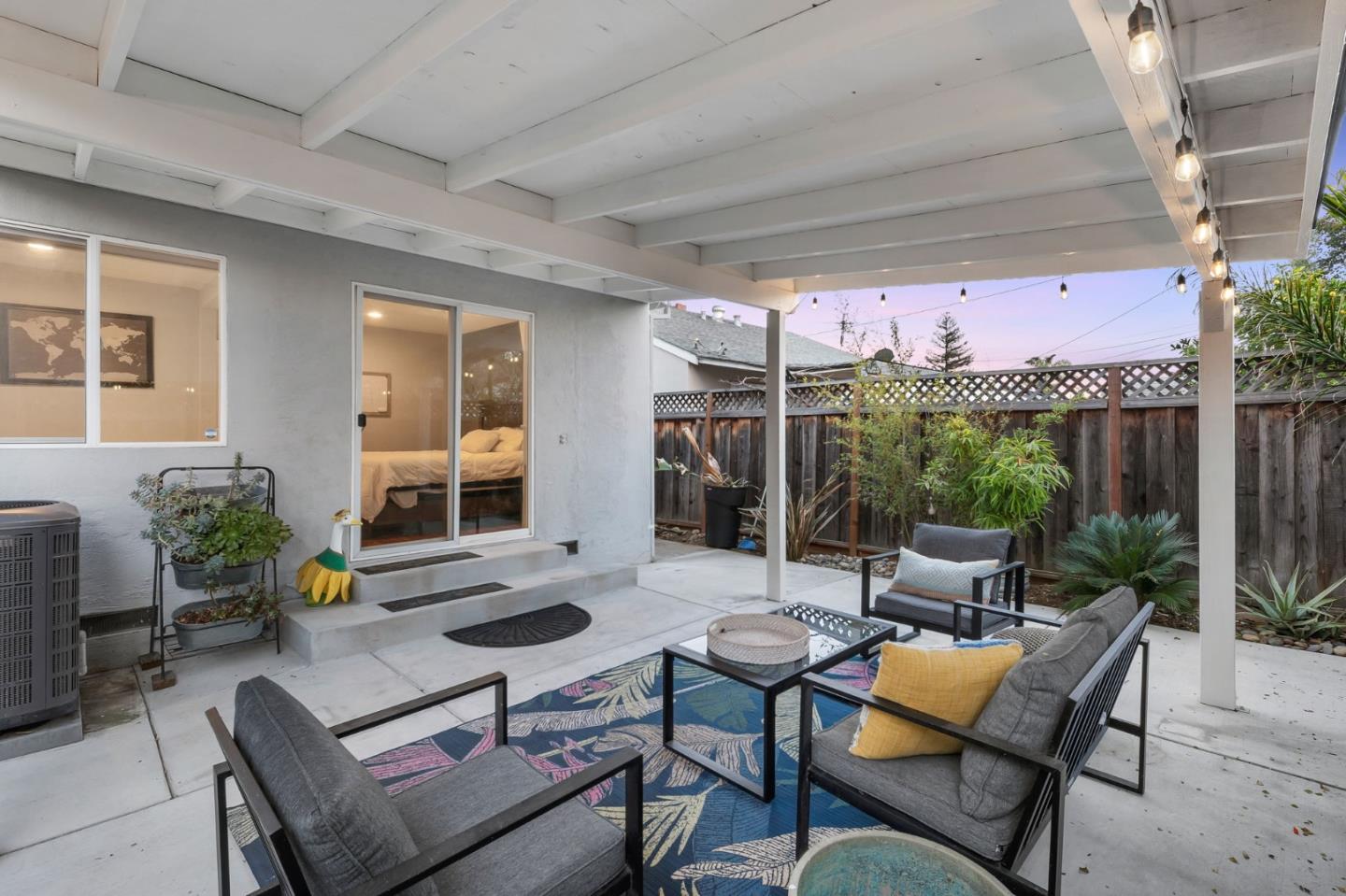 723 Linda Flora Street