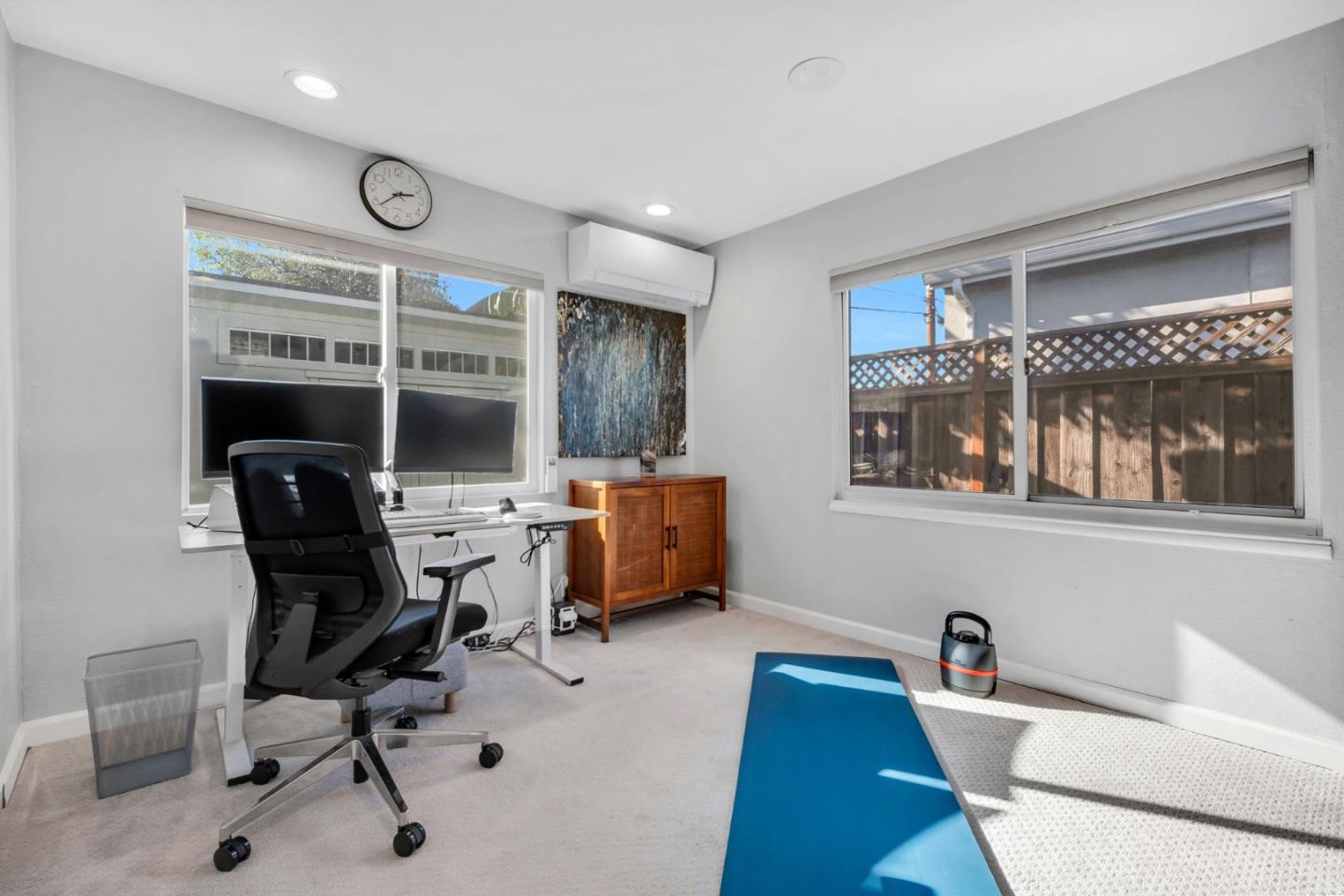 723 Linda Flora Street