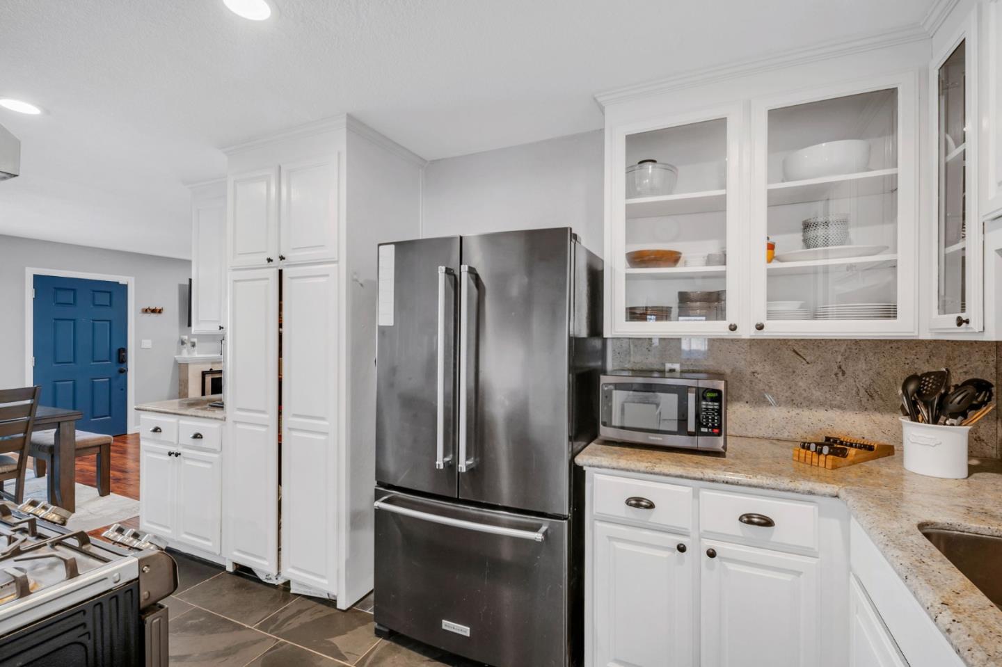 723 Linda Flora Street