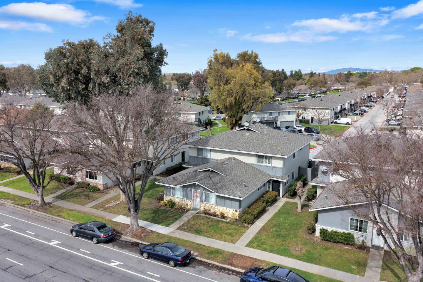 323 Blossom Hill Road 3