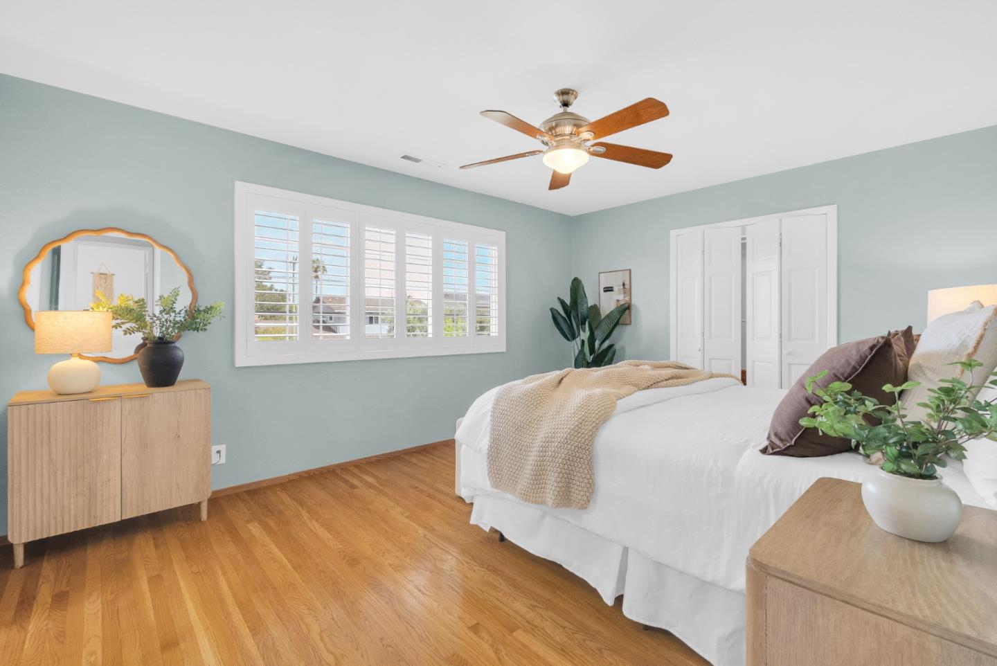 6529 Fall River Drive