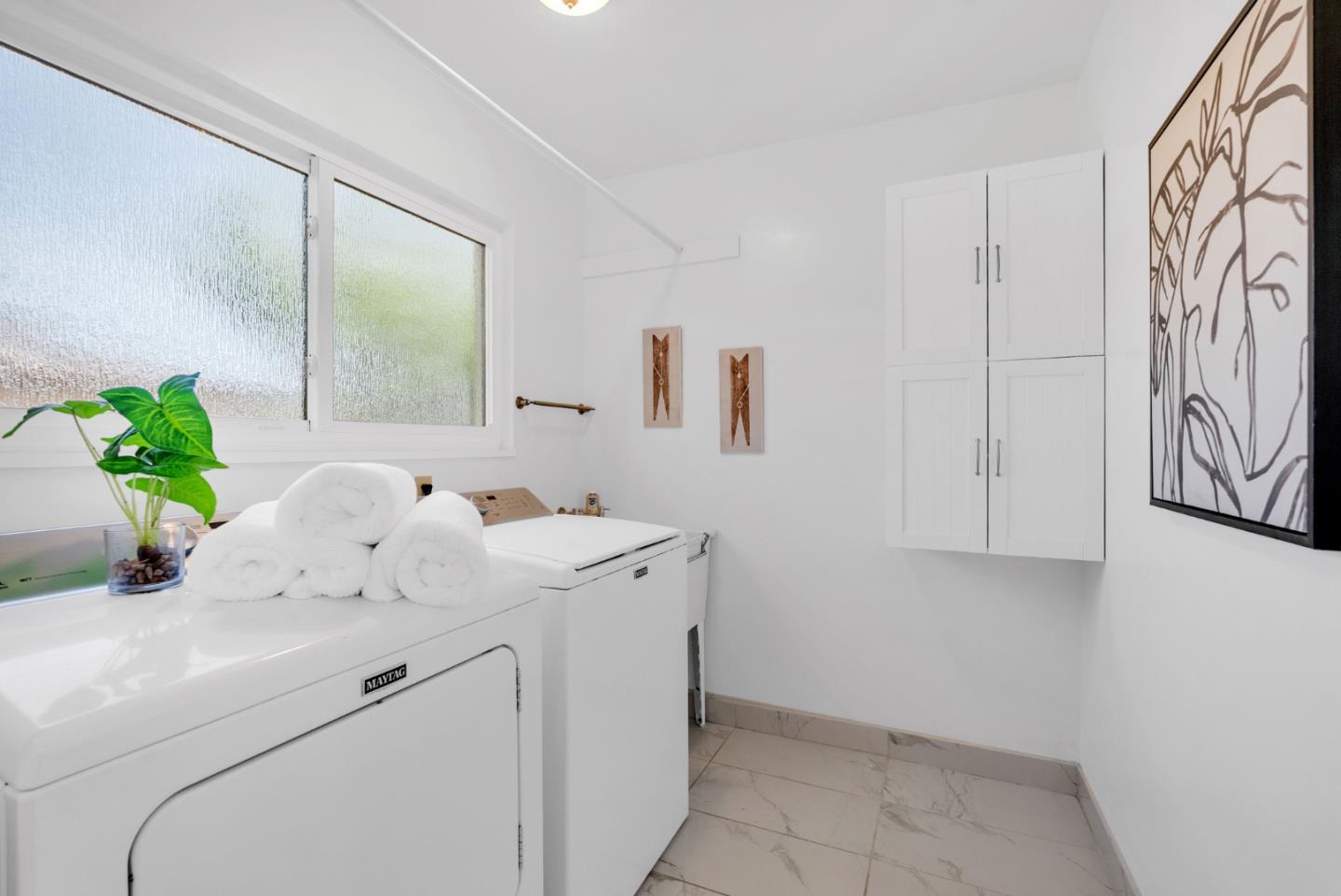 6529 Fall River Drive