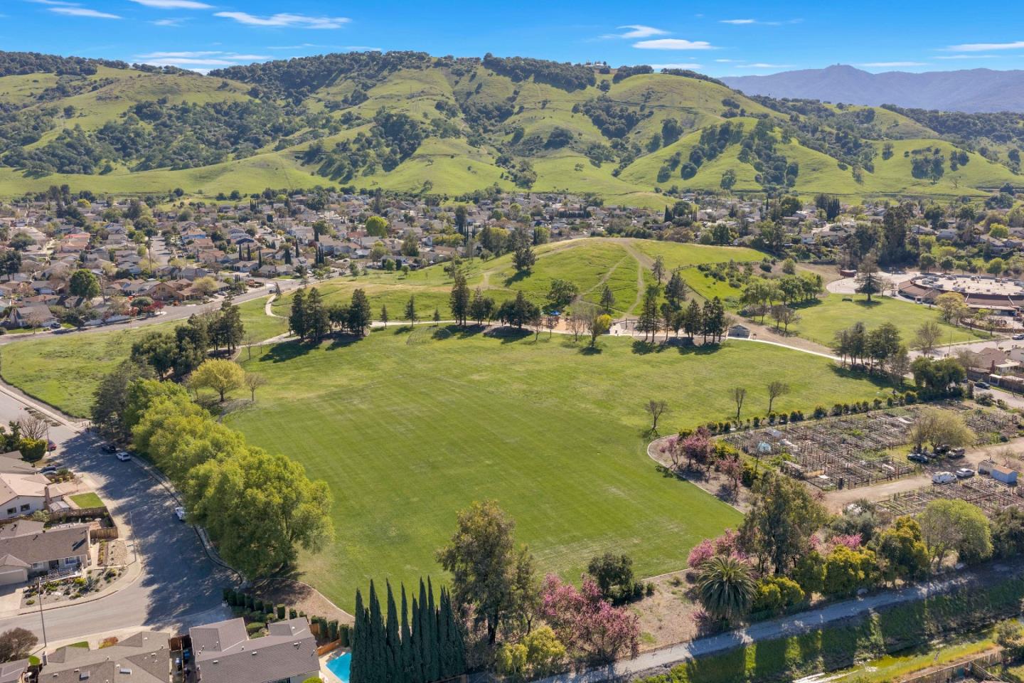 6280 Mountford Drive