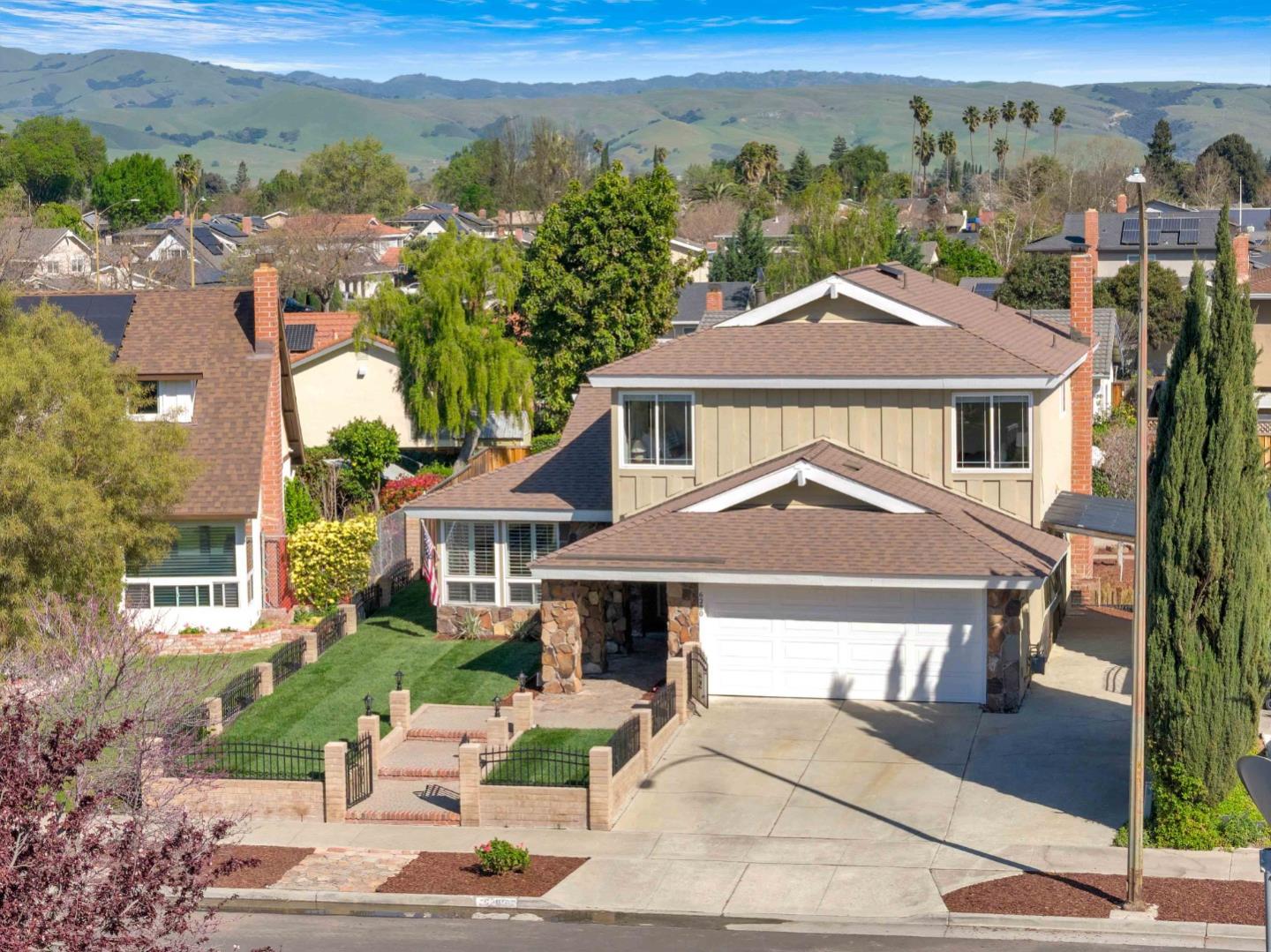 6280 Mountford Drive