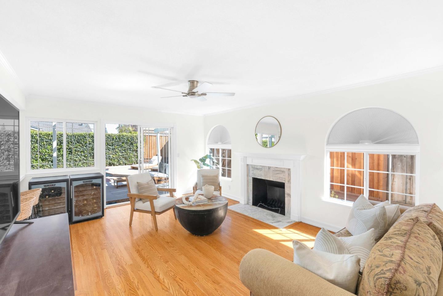 6280 Mountford Drive