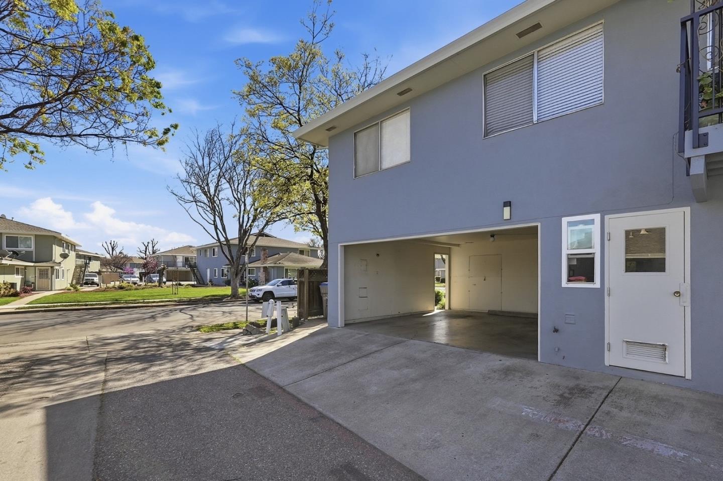 4716 Capay Drive 3